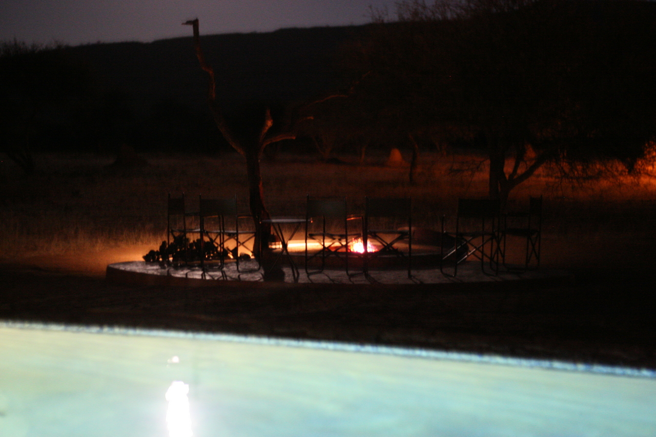 [312] 2016_06_21_14_35_20_Africa_Canon_EOS_30D_IMG_1733_00181.jpg