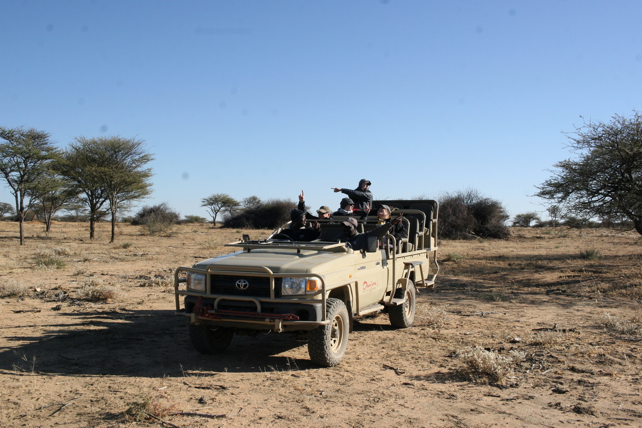 [1914] 2016_06_22_03_46_51_Africa_Canon_EOS_30D_IMG_1796_00242.jpg