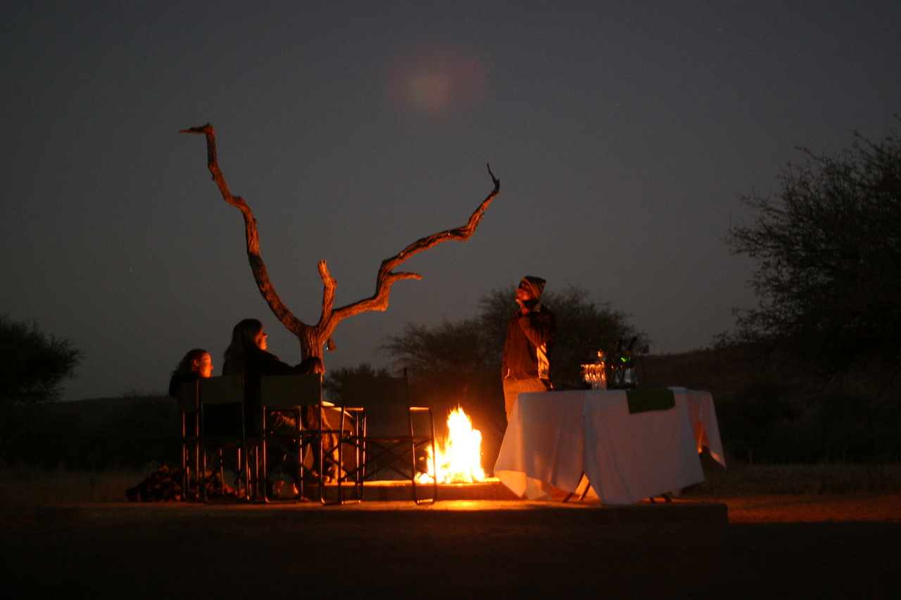 [8991] 2016_06_23_13_10_30_Africa_Canon_EOS_30D_IMG_1979_00423.jpg