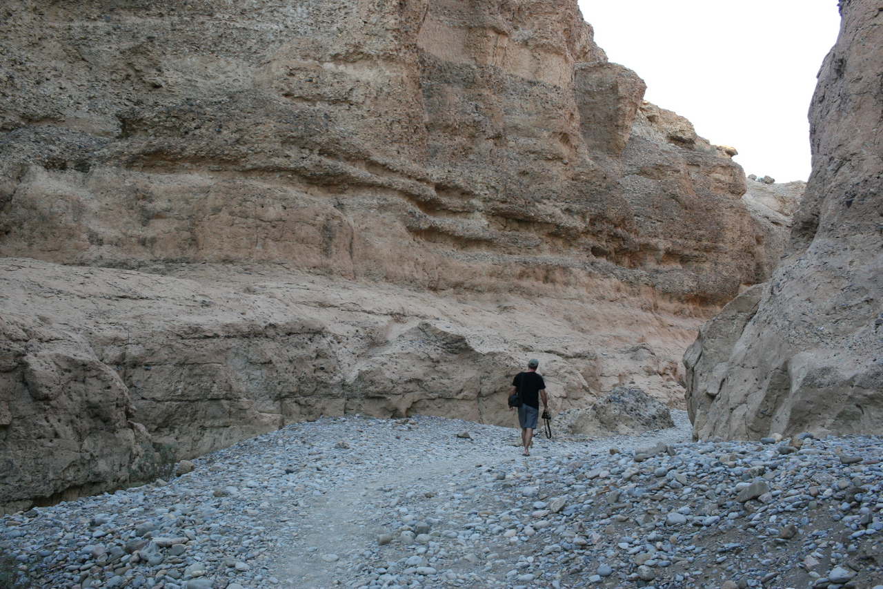 [14050] 2016_06_24_12_00_29_Africa_Canon_EOS_30D_IMG_1997_00262.jpg