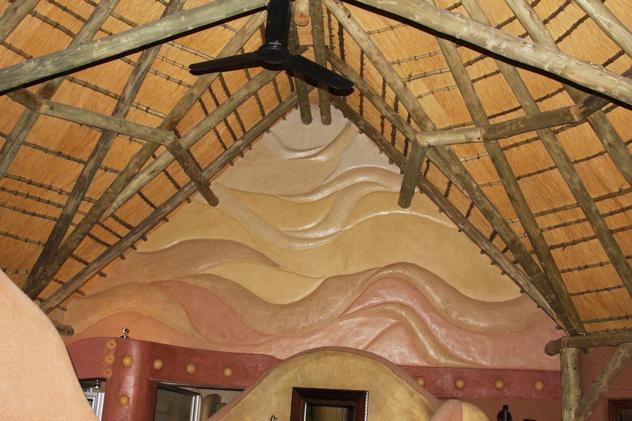 [270] 2016_06_21_14_27_41_Africa_Canon_EOS_40D_IMG__07454.jpg