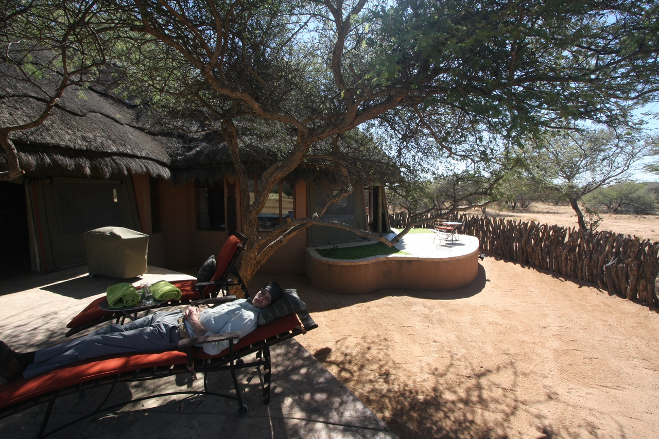 [2253] 2016_06_22_07_35_06_Africa_Canon_EOS_40D_IMG__00525.jpg