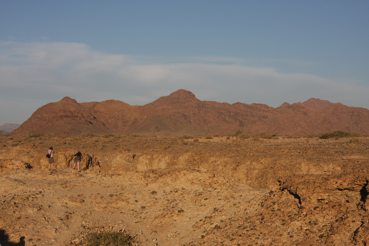 [13862] 2016_06_24_11_32_33_Africa_Canon_EOS_40D_IMG__00004.jpg