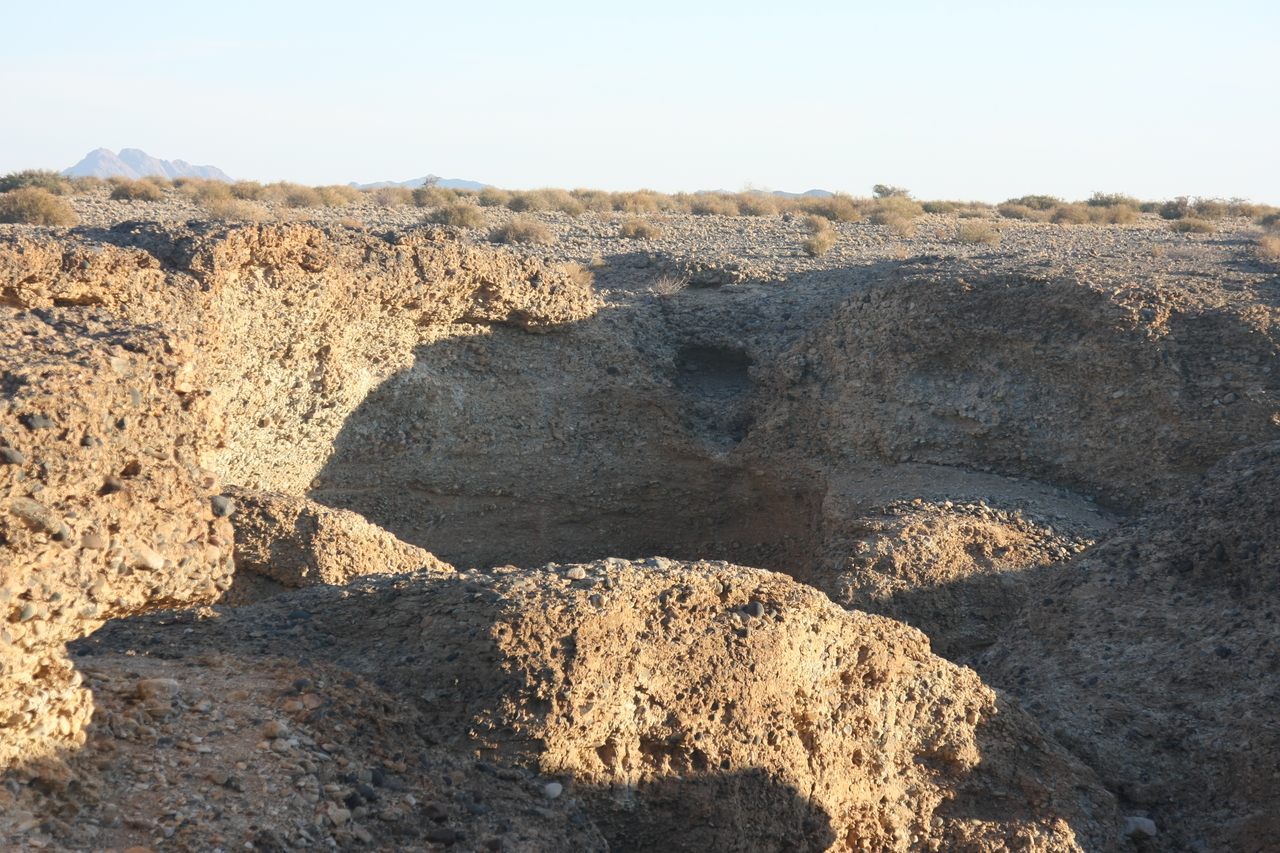 [13870] 2016_06_24_11_32_55_Africa_Canon_EOS_40D_IMG__01932.jpg