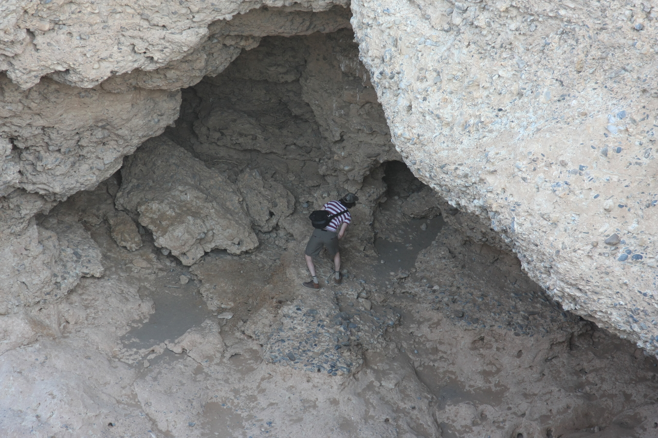 [14027] 2016_06_24_11_54_42_Africa_Canon_EOS_40D_IMG__00060.jpg