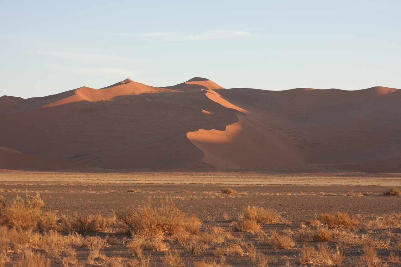 [14670] 2016_06_25_02_08_32_Africa_Canon_EOS_40D_IMG__02018.jpg