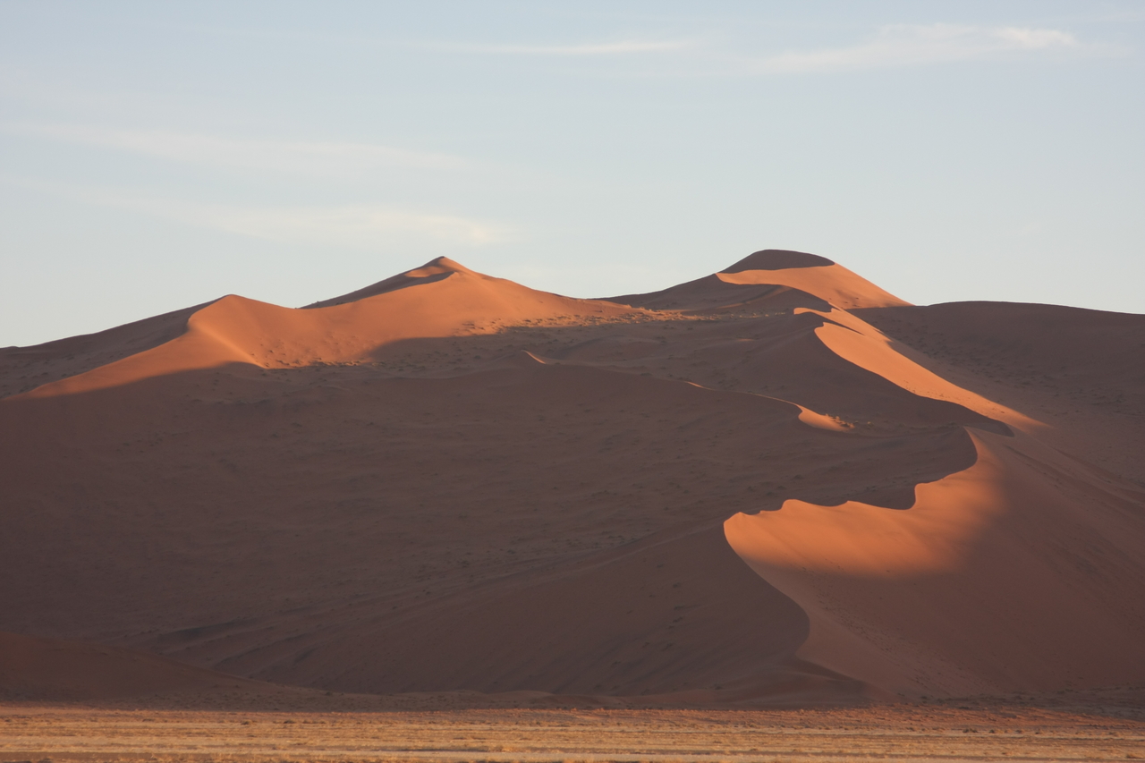 [14682] 2016_06_25_02_08_59_Africa_Canon_EOS_40D_IMG__02062.jpg