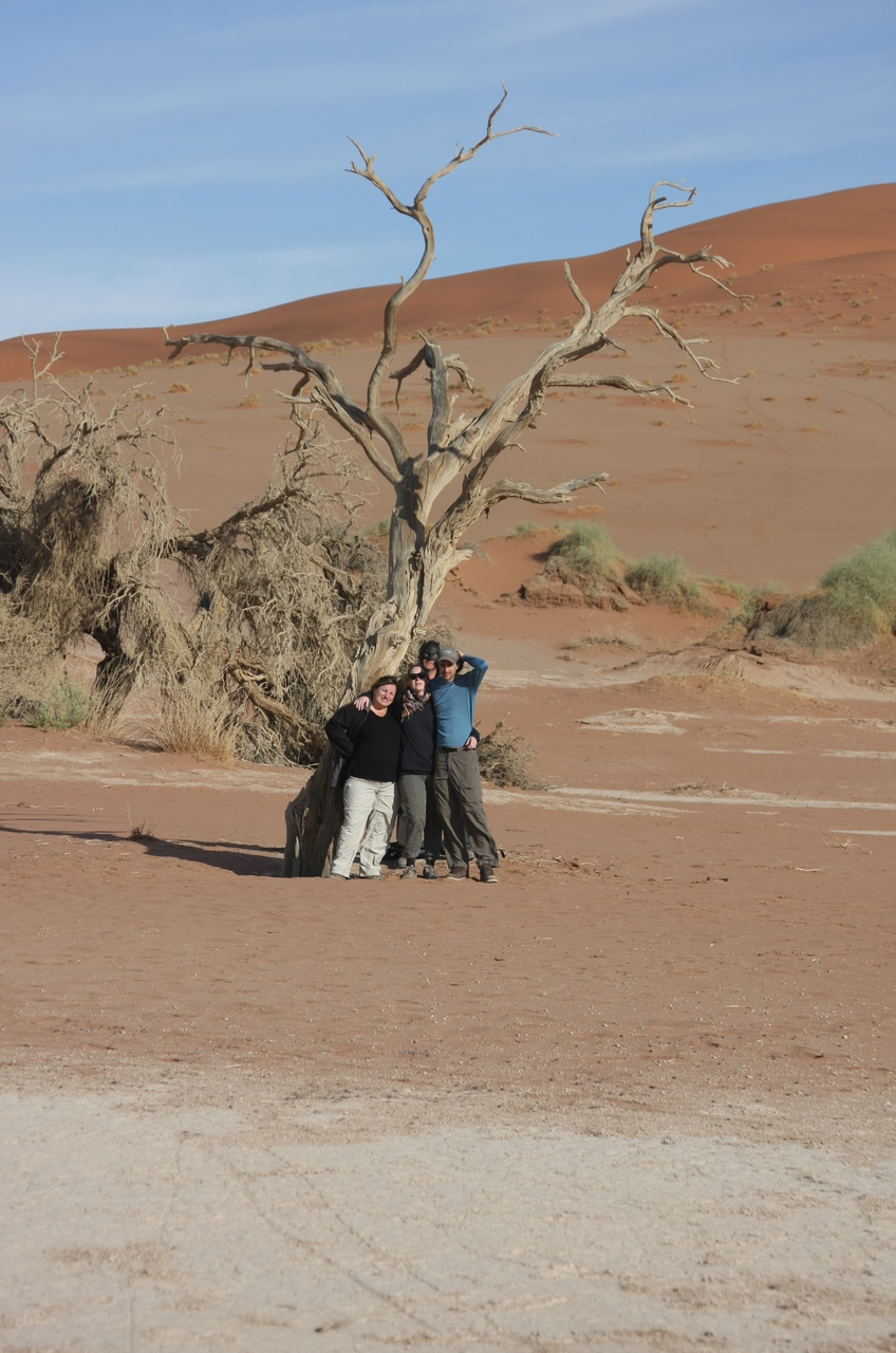 [15202] 2016_06_25_04_00_44_Africa_Canon_EOS_40D_IMG__00064.jpg