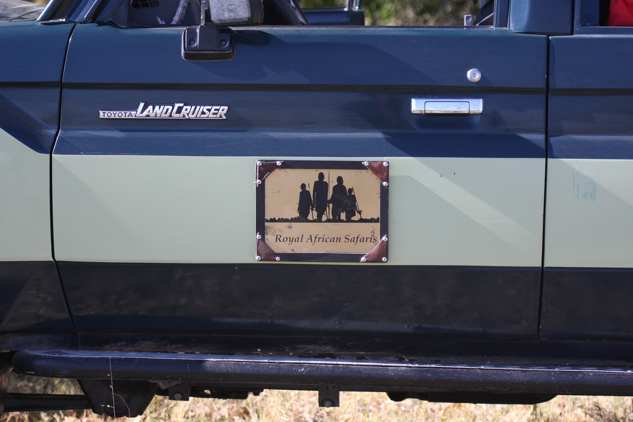 [21162] 2016_06_29_03_46_10_Africa_Canon_EOS_40D_IMG__03381.jpg