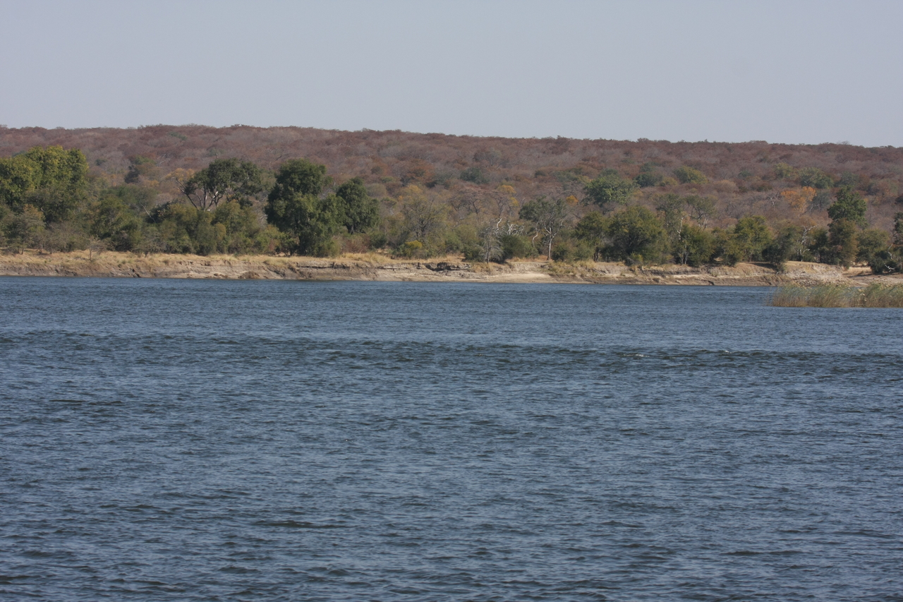 [27889] 2016_07_02_08_38_41_Africa_Canon_EOS_40D_IMG__04554.jpg