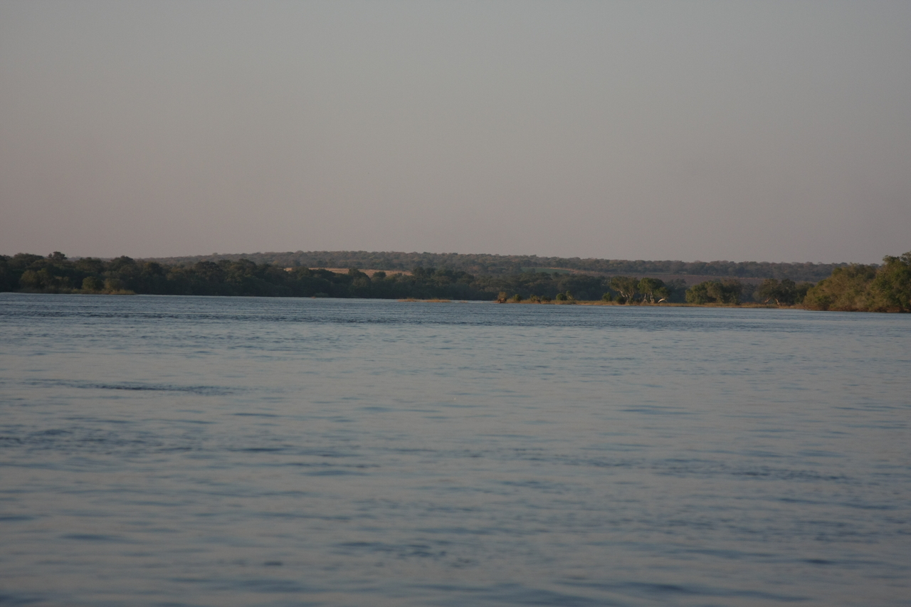 [28486] 2016_07_02_11_15_10_Africa_Canon_EOS_40D_IMG__12133.jpg