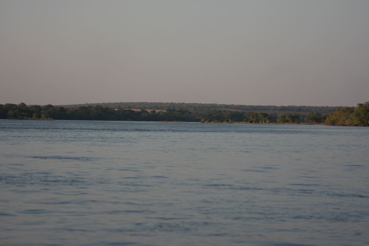 [28487] 2016_07_02_11_15_10_Africa_Canon_EOS_40D_IMG__12134.jpg