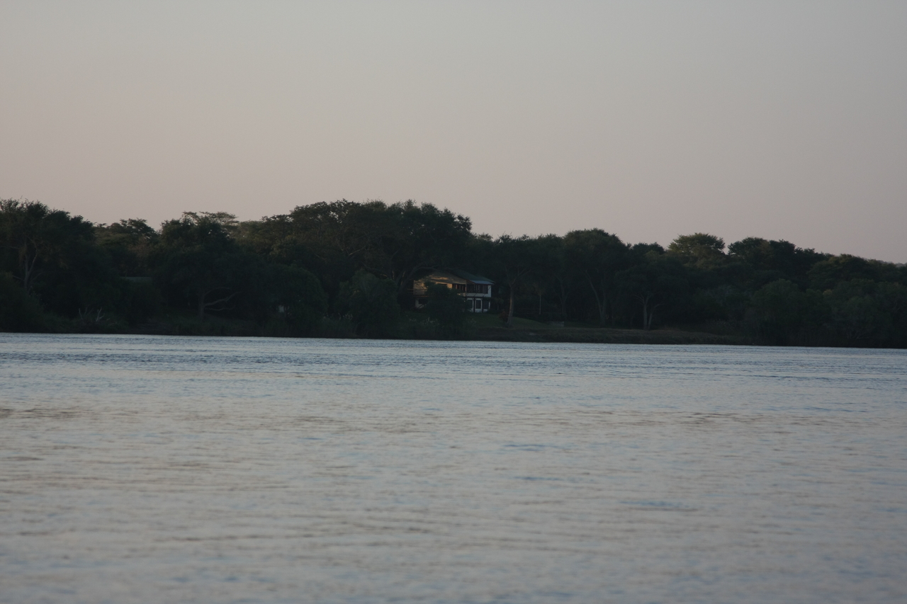 [28490] 2016_07_02_11_21_18_Africa_Canon_EOS_40D_IMG__12135.jpg