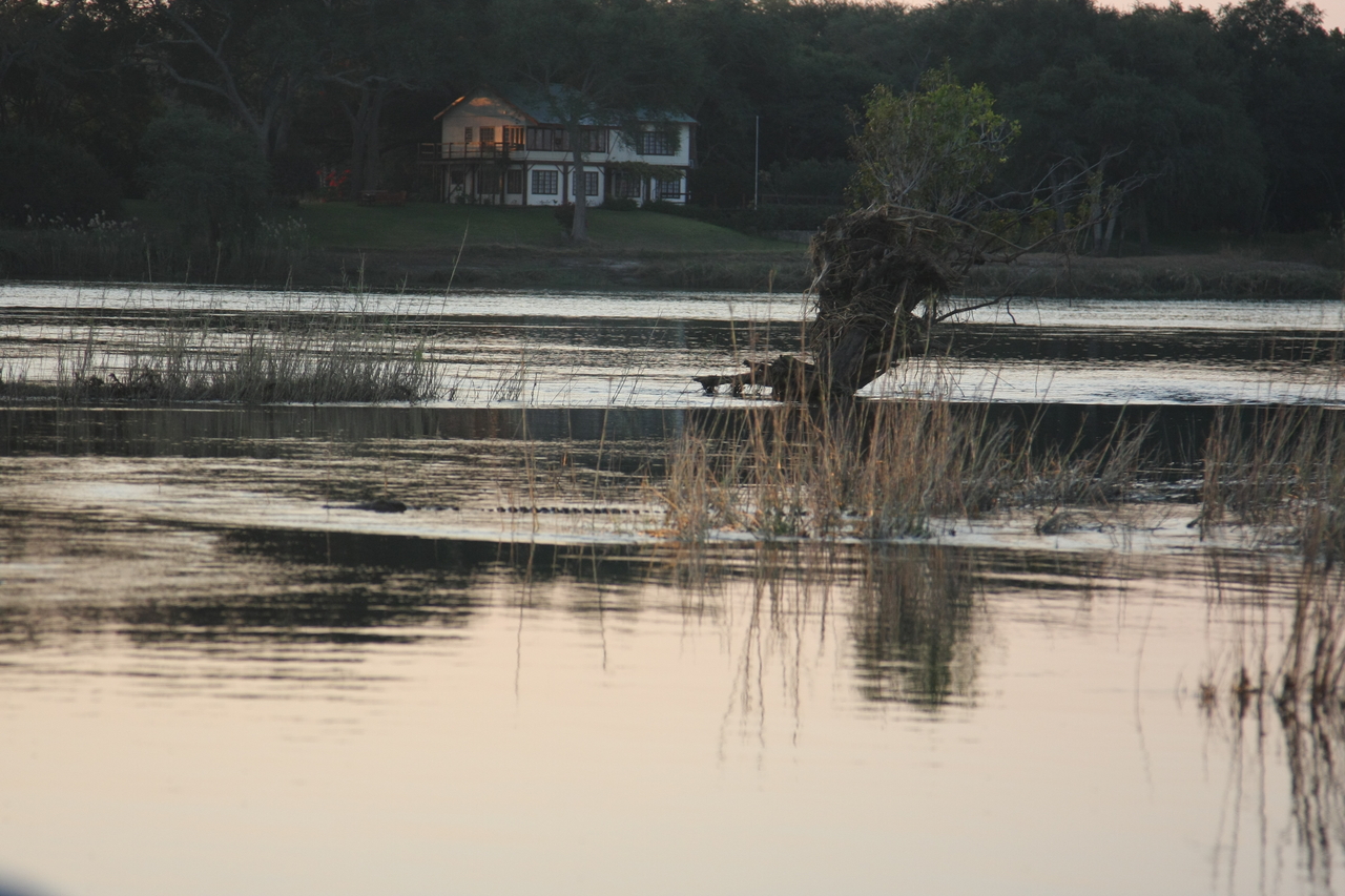 [28584] 2016_07_02_11_34_12_Africa_Canon_EOS_40D_IMG__04722.jpg
