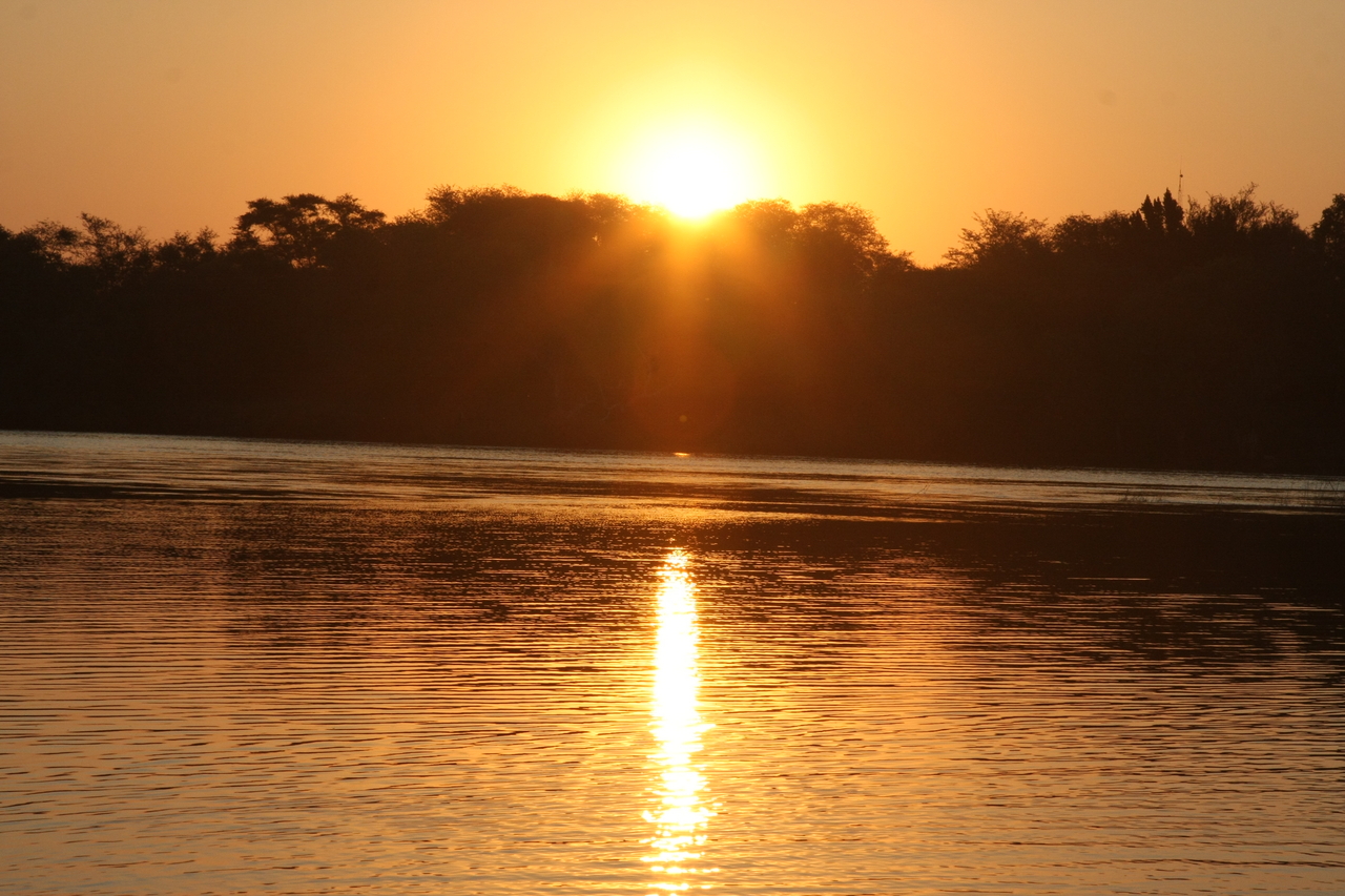 [28631] 2016_07_02_11_37_30_Africa_Canon_EOS_40D_IMG__04739.jpg