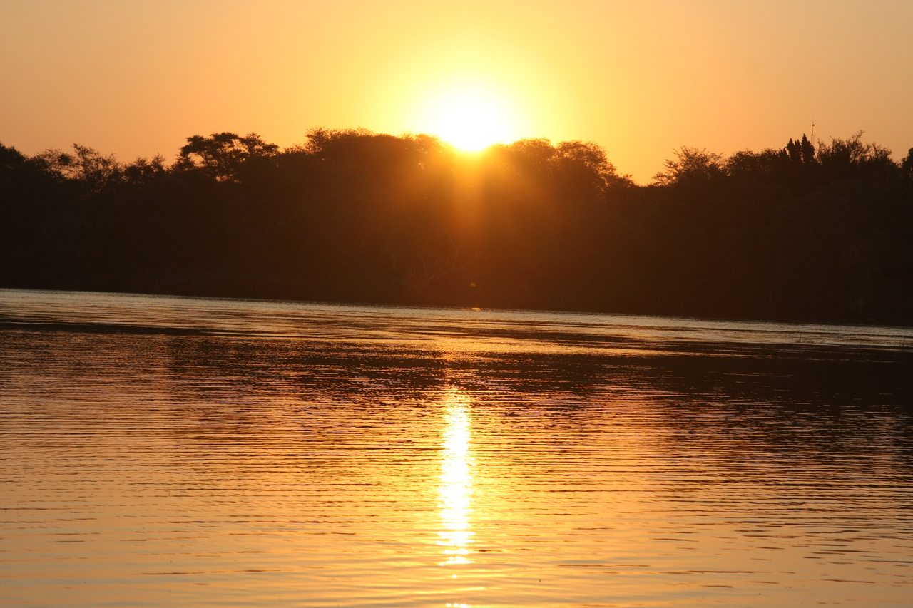 [28644] 2016_07_02_11_38_09_Africa_Canon_EOS_40D_IMG__00201.jpg