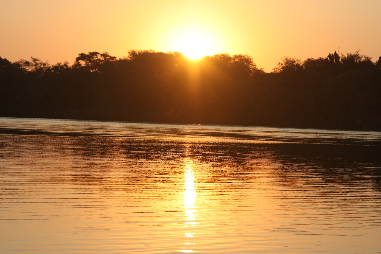 [28654] 2016_07_02_11_38_18_Africa_Canon_EOS_40D_IMG__04748.jpg