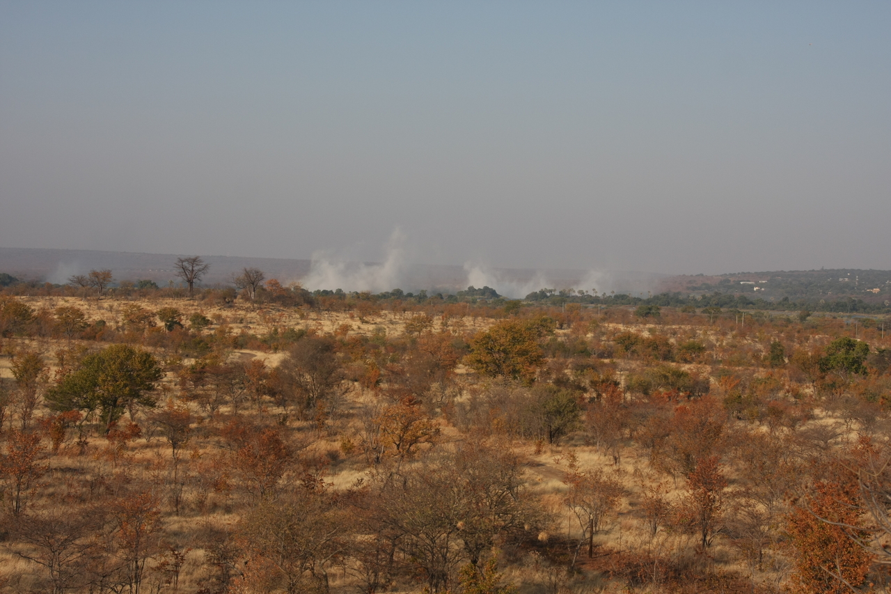 [29027] 2016_07_03_02_07_19_Africa_Canon_EOS_40D_IMG__05054.jpg