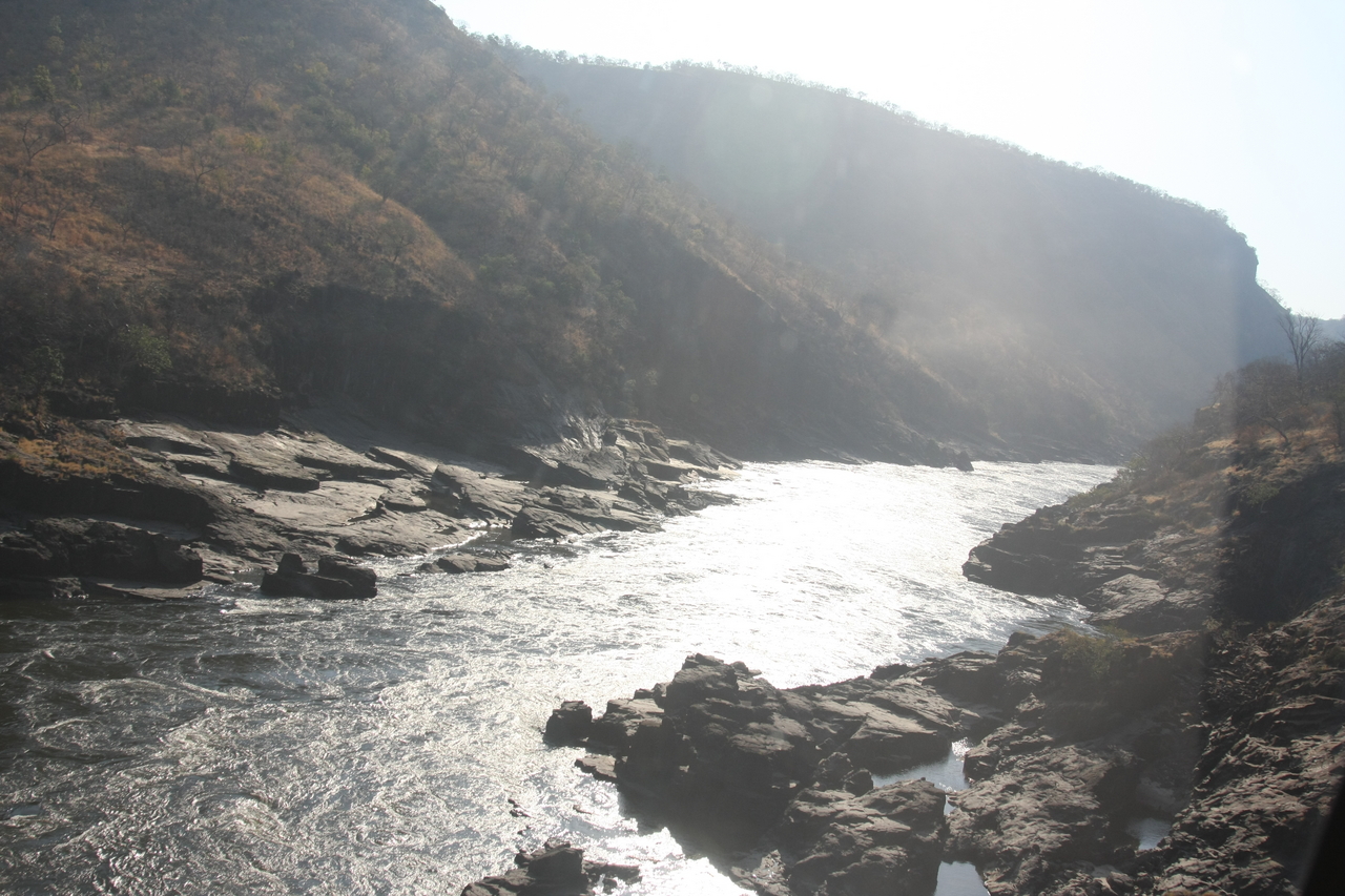 [29400] 2016_07_03_02_59_32_Africa_Canon_EOS_40D_IMG__04854.jpg