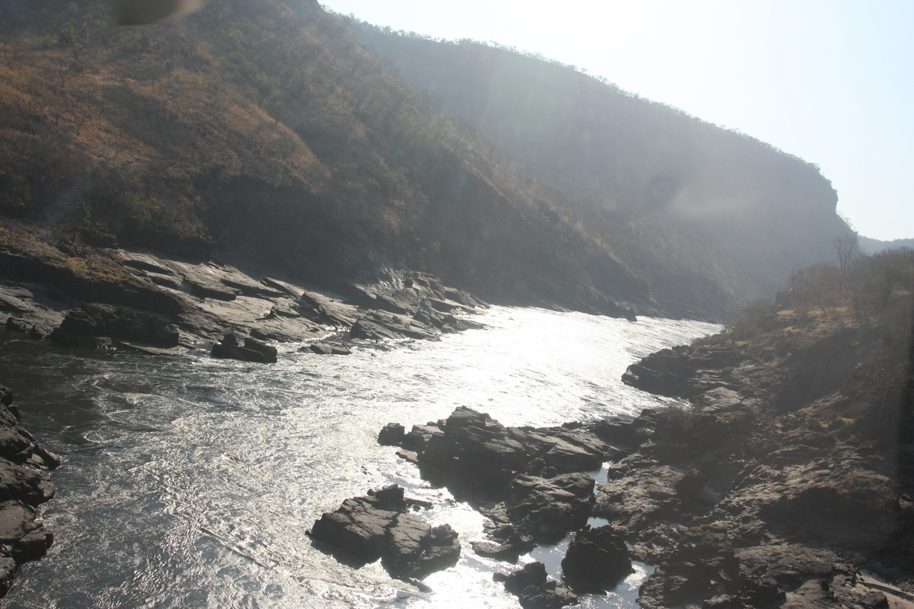 [29401] 2016_07_03_02_59_32_Africa_Canon_EOS_40D_IMG__12299.jpg