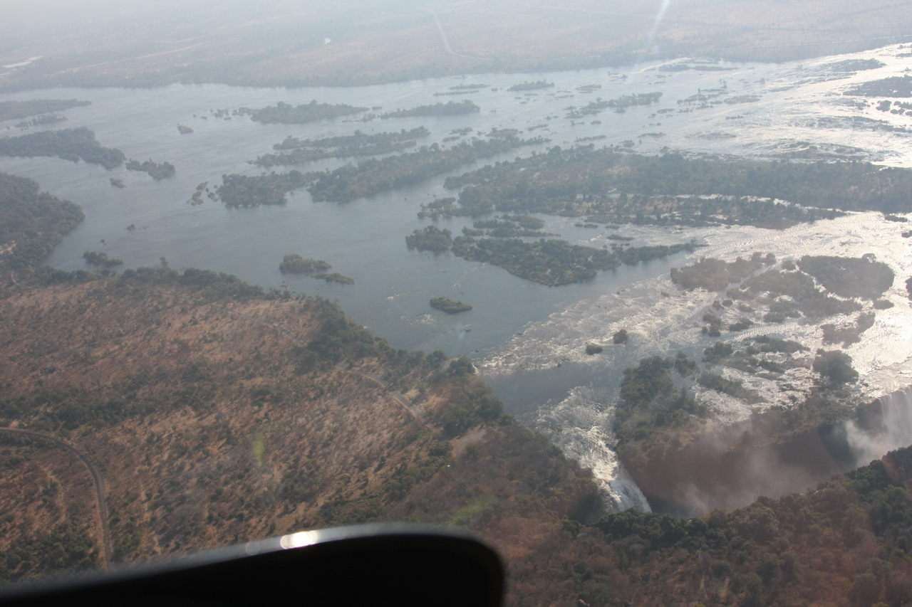 [29567] 2016_07_03_03_05_36_Africa_Canon_EOS_40D_IMG__00086.jpg