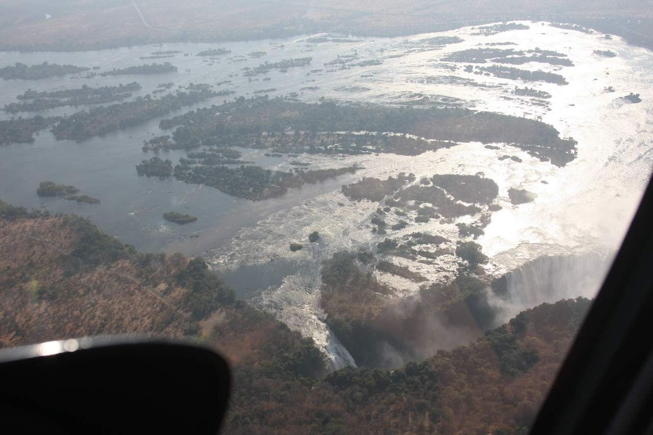 [29583] 2016_07_03_03_05_37_Africa_Canon_EOS_40D_IMG__12367.jpg