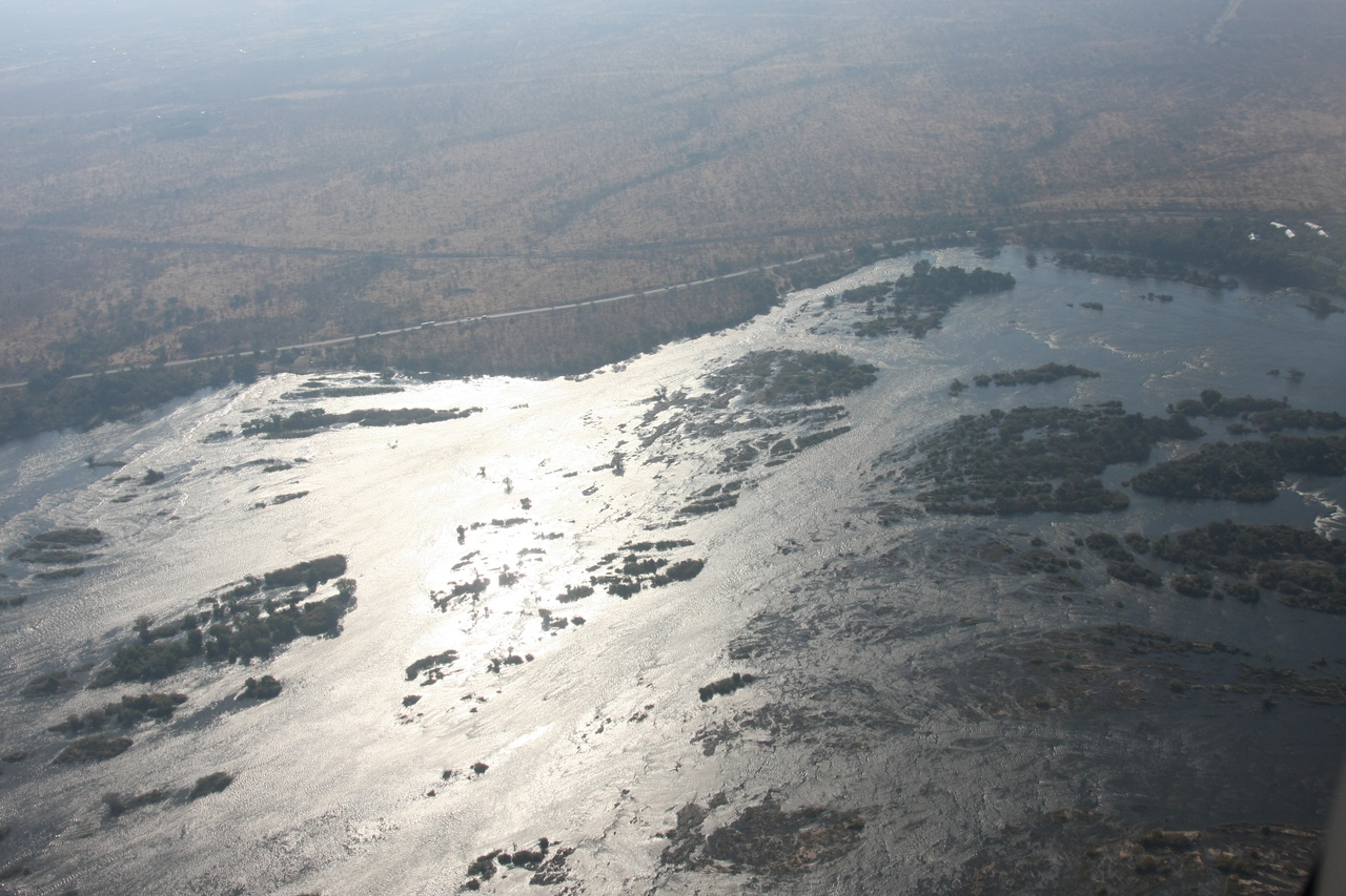 [29625] 2016_07_03_03_06_06_Africa_Canon_EOS_40D_IMG__04937.jpg