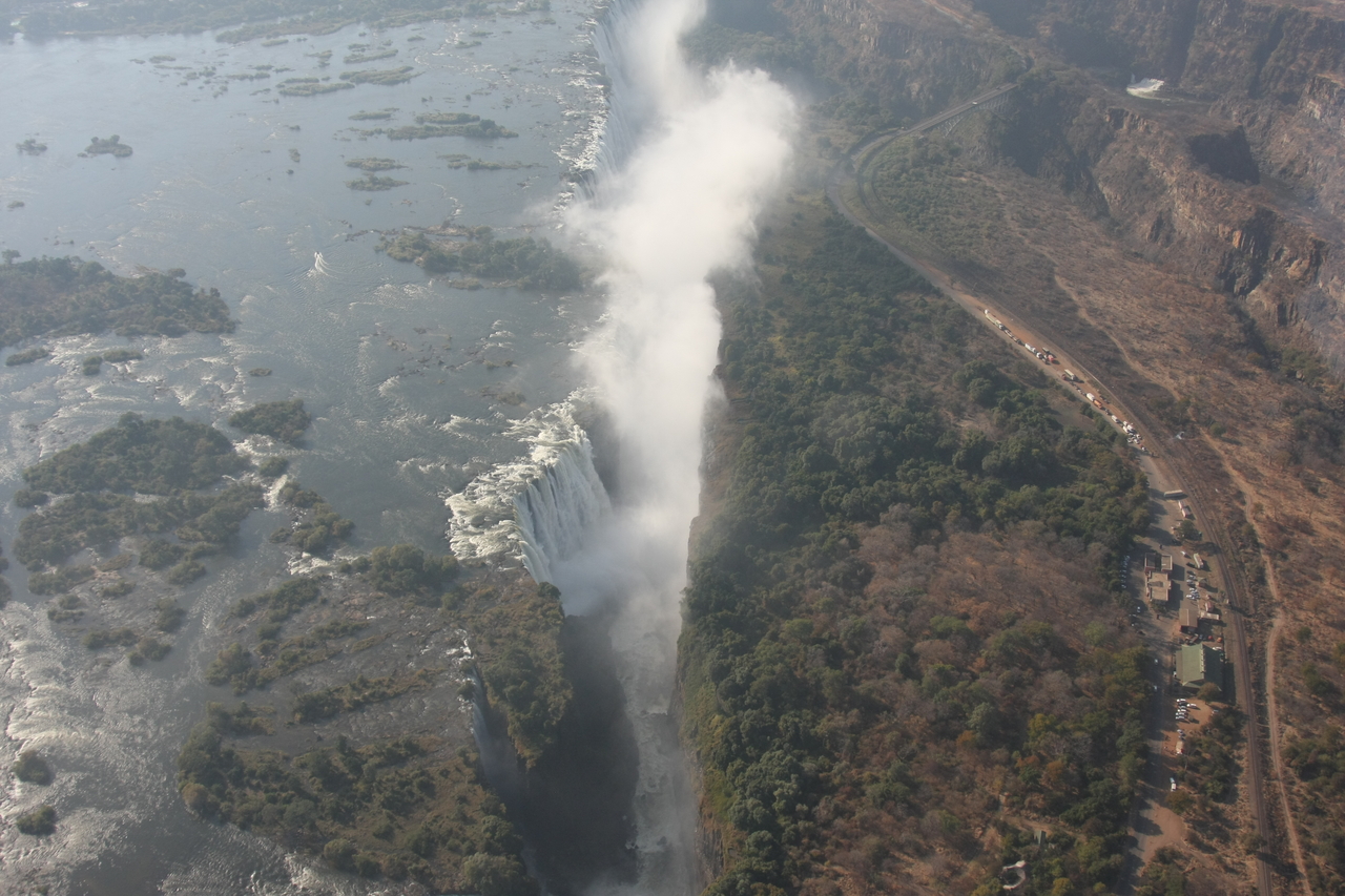 [29723] 2016_07_03_03_07_46_Africa_Canon_EOS_40D_IMG__12419.jpg