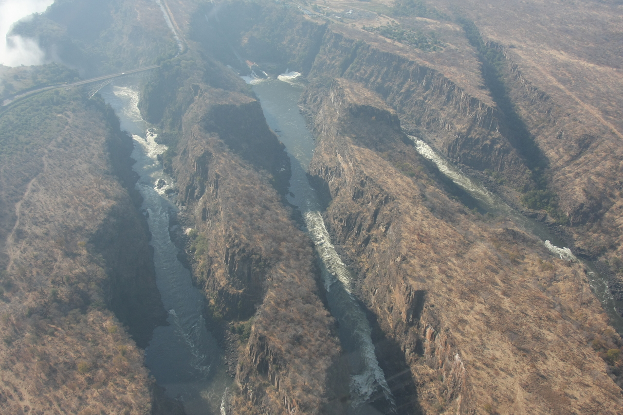 [29745] 2016_07_03_03_08_00_Africa_Canon_EOS_40D_IMG__00153.jpg