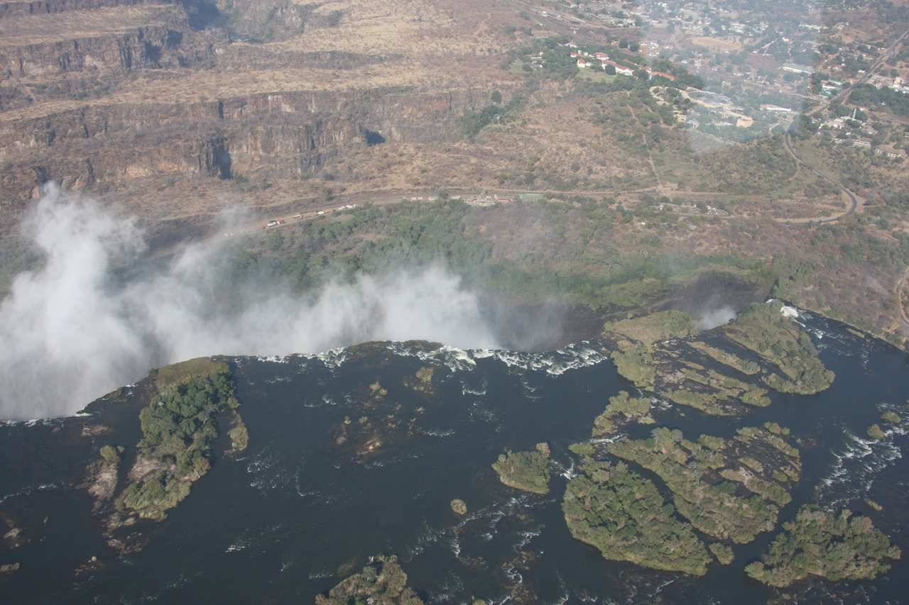 [29905] 2016_07_03_03_09_20_Africa_Canon_EOS_40D_IMG__00210.jpg