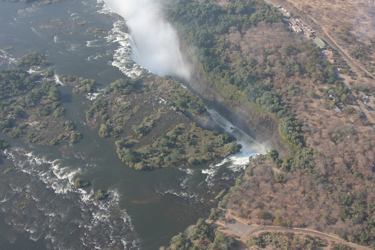 [29984] 2016_07_03_03_09_38_Africa_Canon_EOS_40D_IMG__00241.jpg