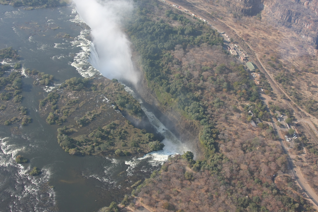 [30000] 2016_07_03_03_09_39_Africa_Canon_EOS_40D_IMG__12522.jpg