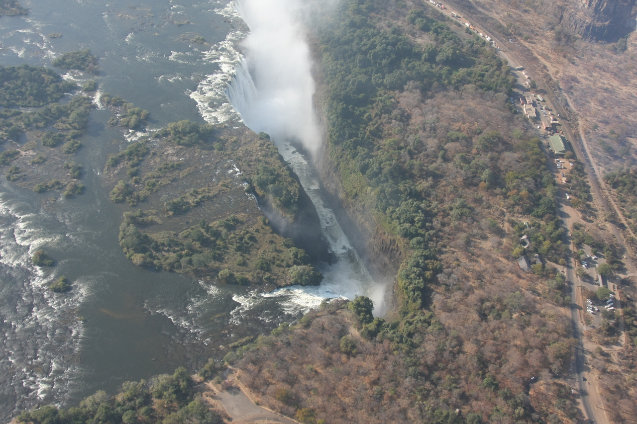 [30012] 2016_07_03_03_09_41_Africa_Canon_EOS_40D_IMG__12527.jpg