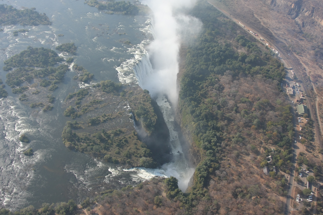 [30030] 2016_07_03_03_09_43_Africa_Canon_EOS_40D_IMG__12533.jpg