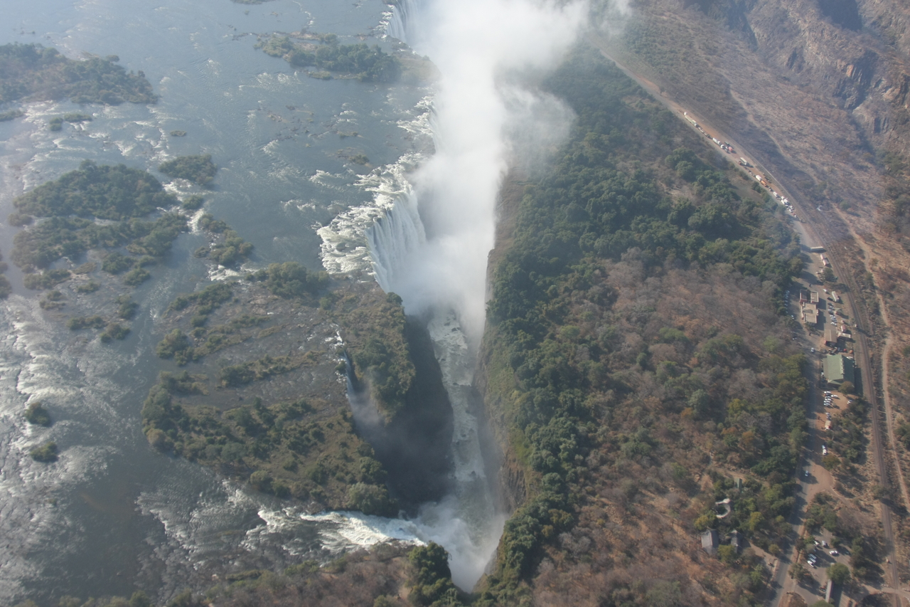 [30033] 2016_07_03_03_09_44_Africa_Canon_EOS_40D_IMG__00260.jpg