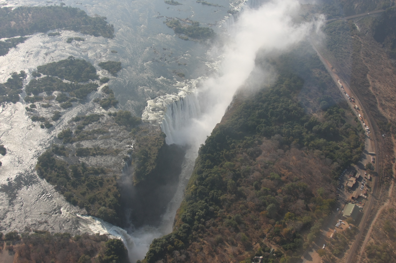 [30054] 2016_07_03_03_09_48_Africa_Canon_EOS_40D_IMG__05096.jpg