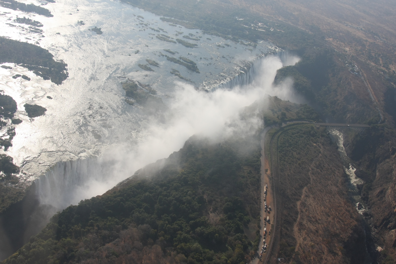 [30083] 2016_07_03_03_09_54_Africa_Canon_EOS_40D_IMG__12552.jpg