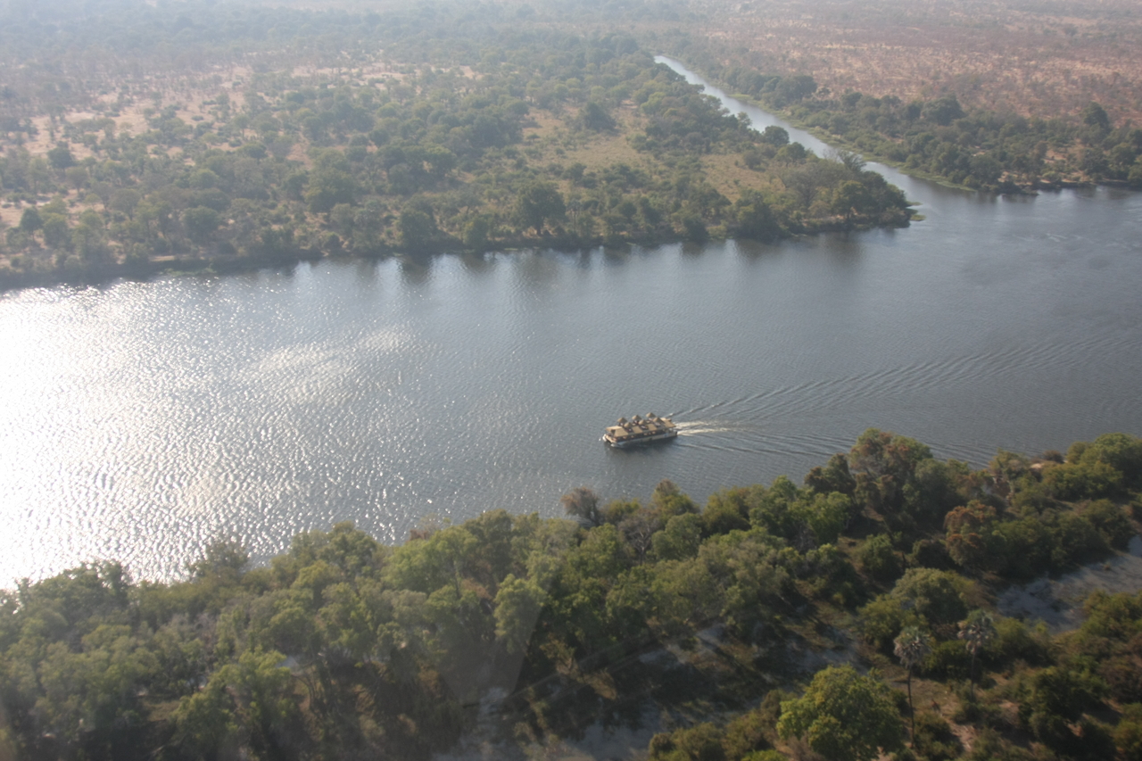 [30255] 2016_07_03_03_12_42_Africa_Canon_EOS_40D_IMG__05171.jpg