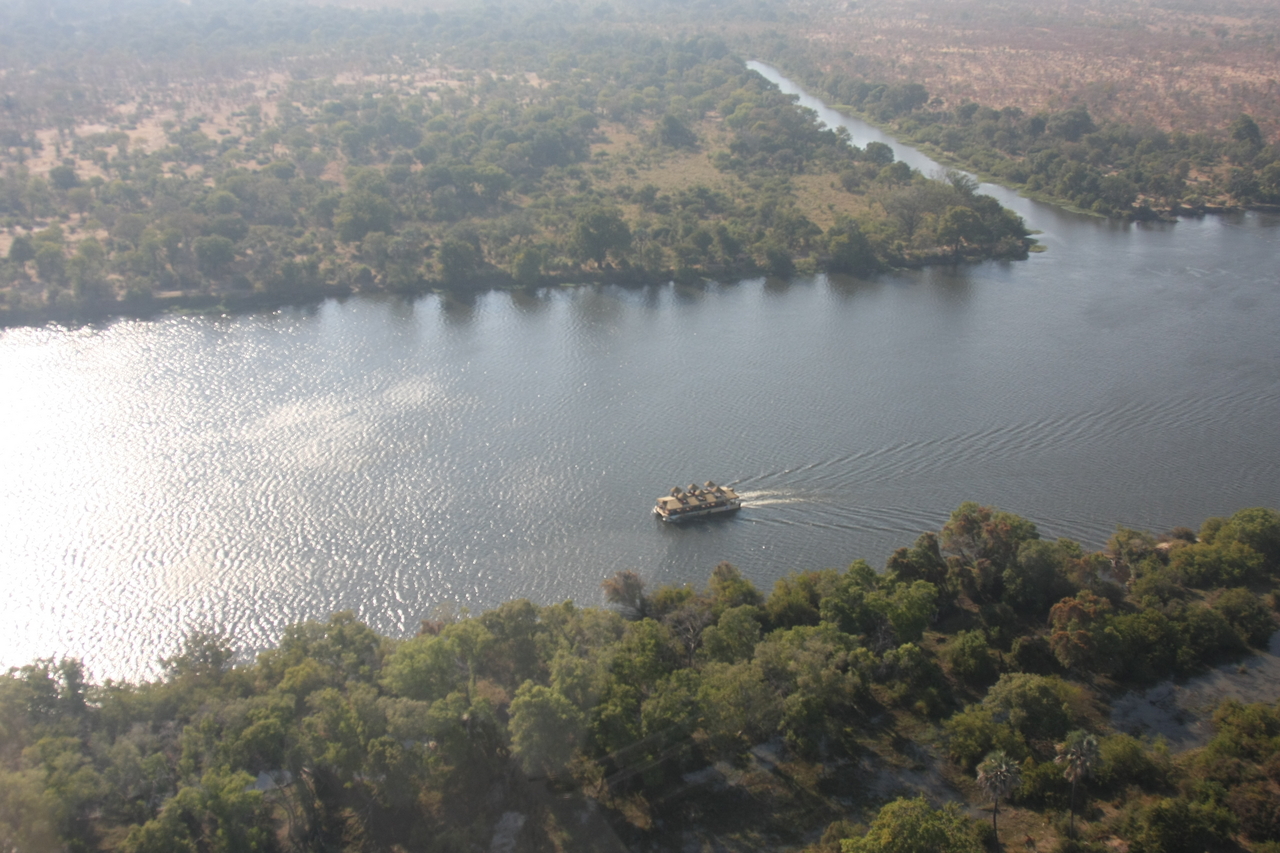 [30260] 2016_07_03_03_12_43_Africa_Canon_EOS_40D_IMG__05172.jpg