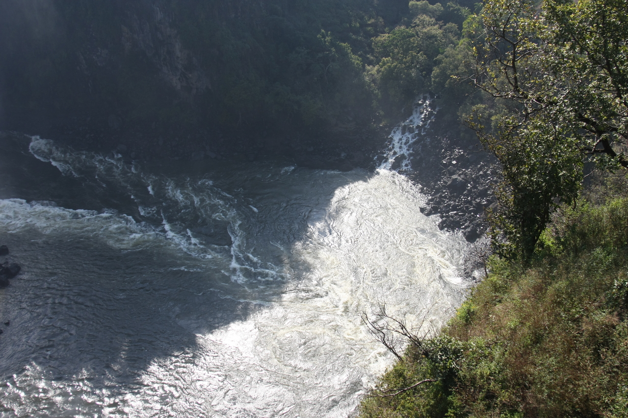 [30431] 2016_07_03_03_52_40_Africa_Canon_EOS_40D_IMG__12674.jpg