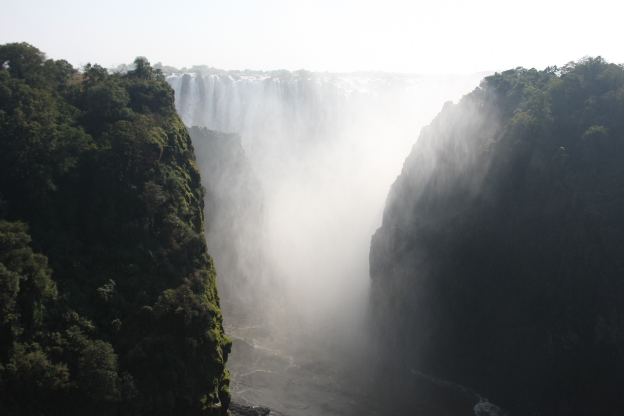 [30450] 2016_07_03_03_53_31_Africa_Canon_EOS_40D_IMG__12682.jpg