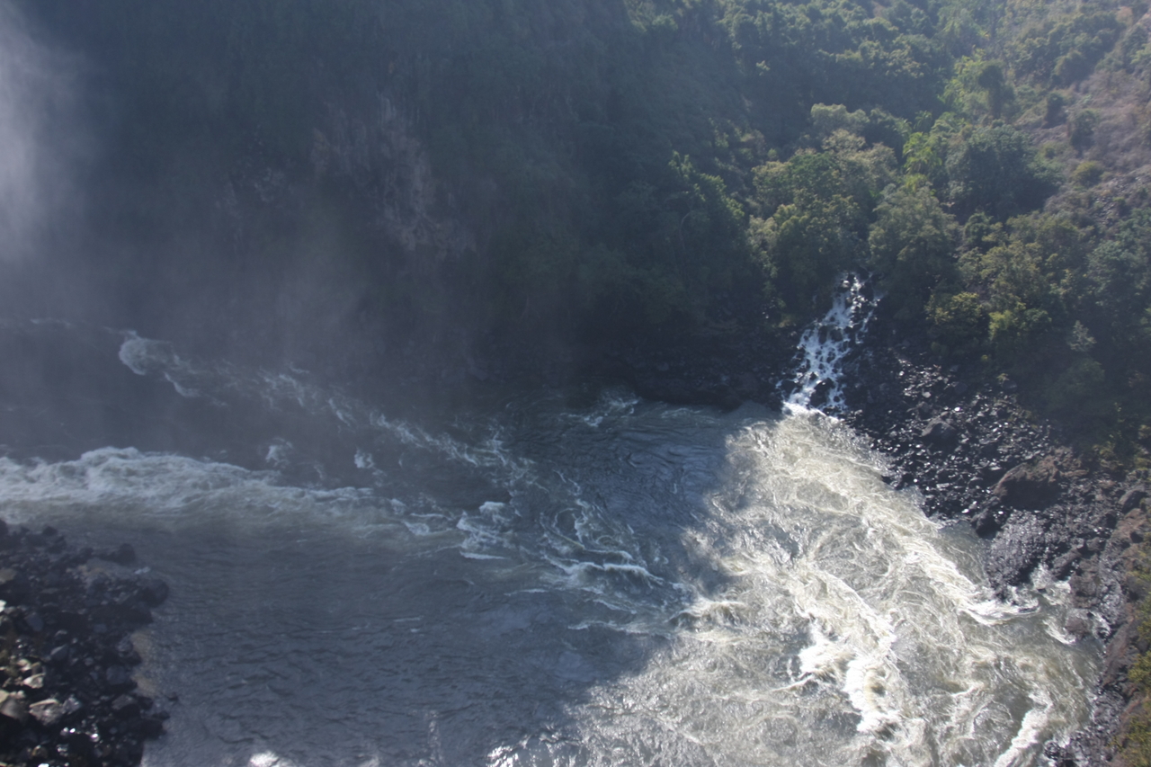 [30523] 2016_07_03_03_56_24_Africa_Canon_EOS_40D_IMG__12707.jpg