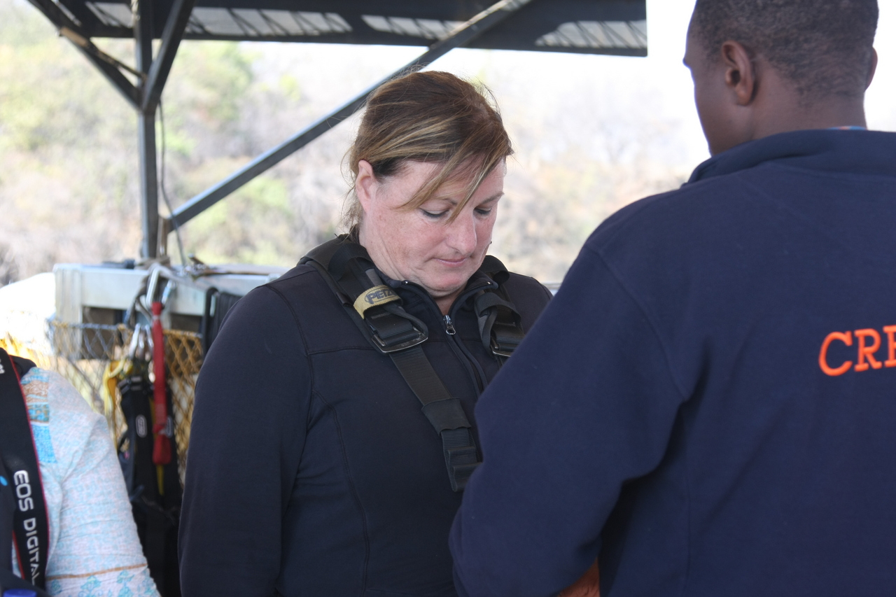 [30708] 2016_07_03_04_35_24_Africa_Canon_EOS_40D_IMG__05330.jpg