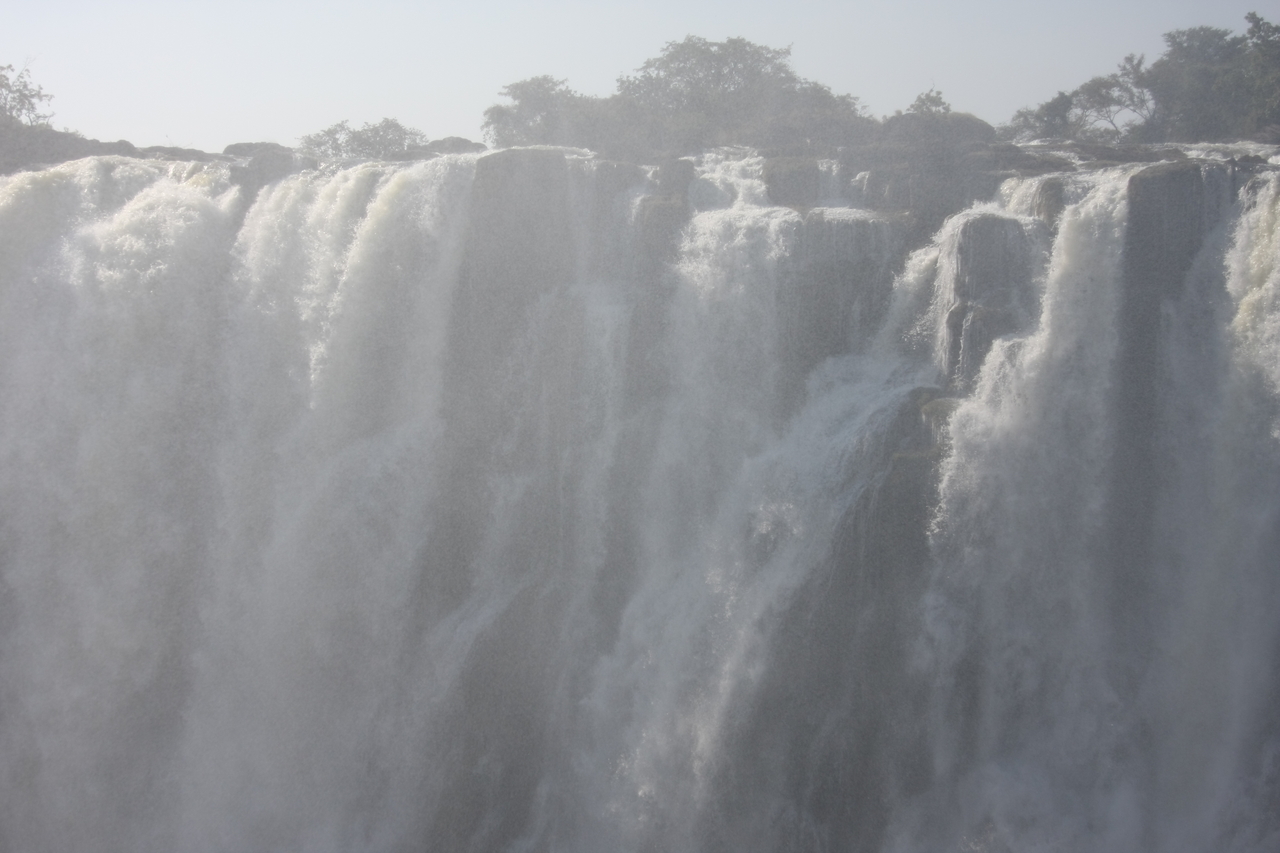 [31391] 2016_07_03_08_42_11_Africa_Canon_EOS_40D_IMG__12985.jpg