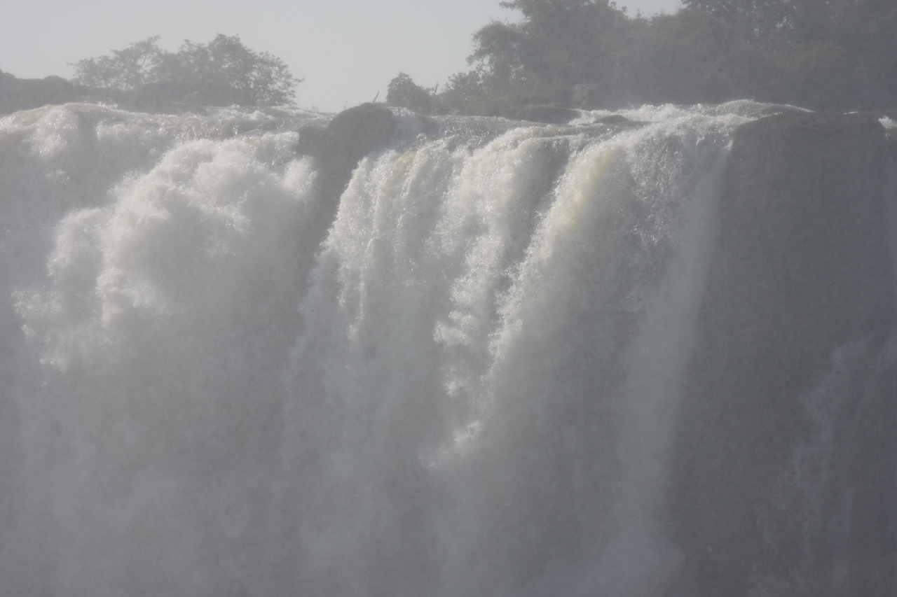 [31499] 2016_07_03_08_44_28_Africa_Canon_EOS_40D_IMG__00737.jpg