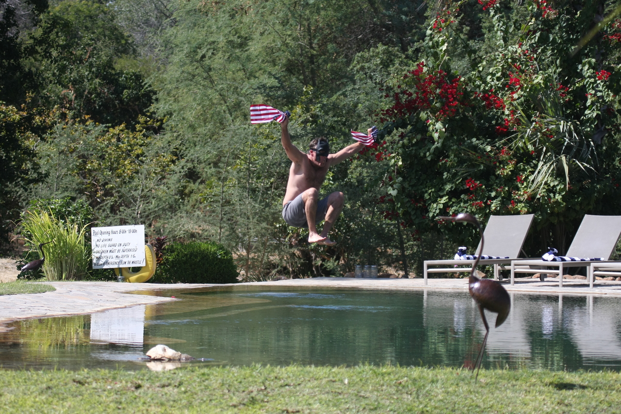 [32987] 2016_07_04_07_06_53_Africa_Canon_EOS_40D_IMG__00377.jpg