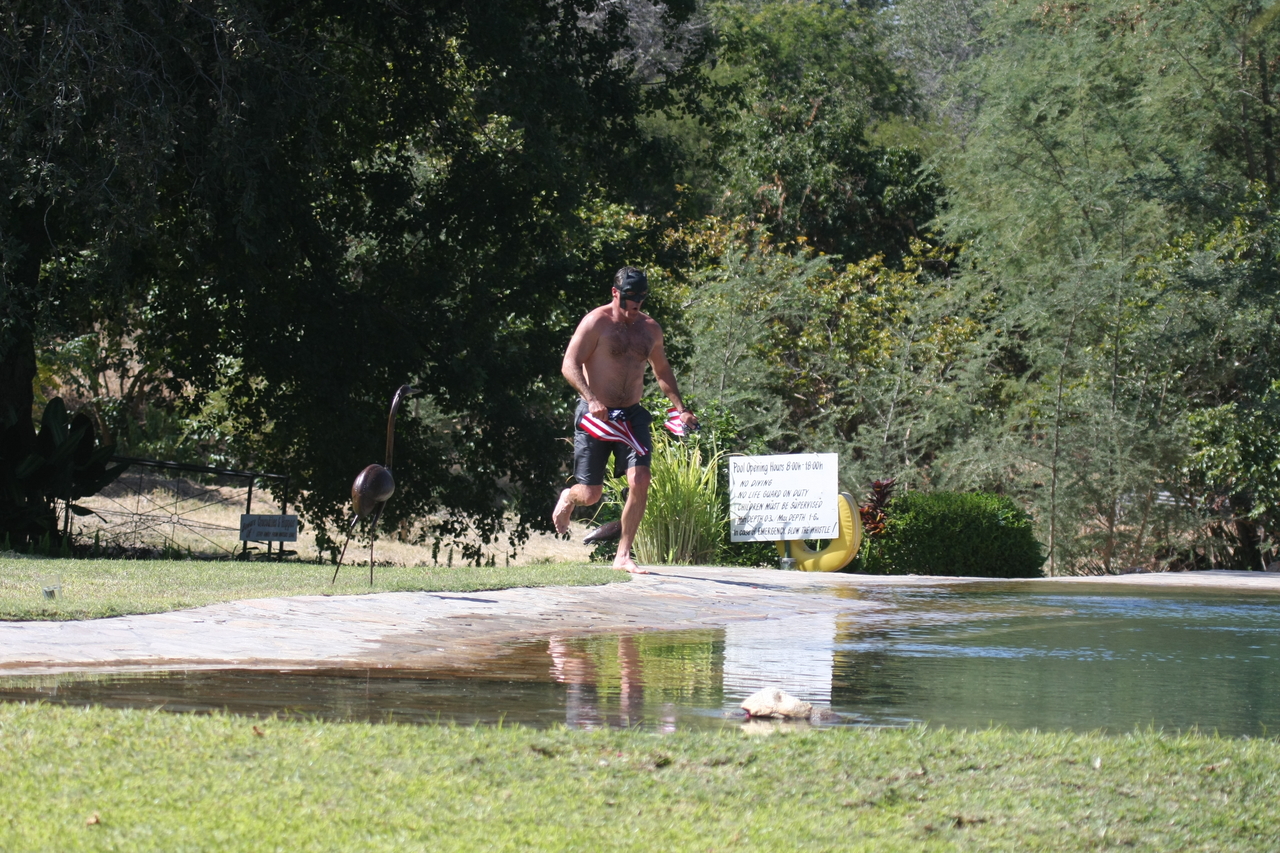 [33024] 2016_07_04_07_07_53_Africa_Canon_EOS_40D_IMG__00391.jpg