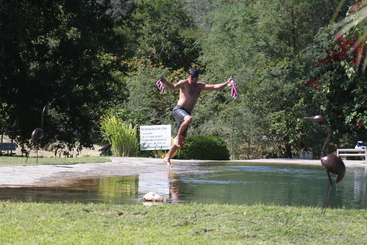 [33035] 2016_07_04_07_07_54_Africa_Canon_EOS_40D_IMG__06028.jpg