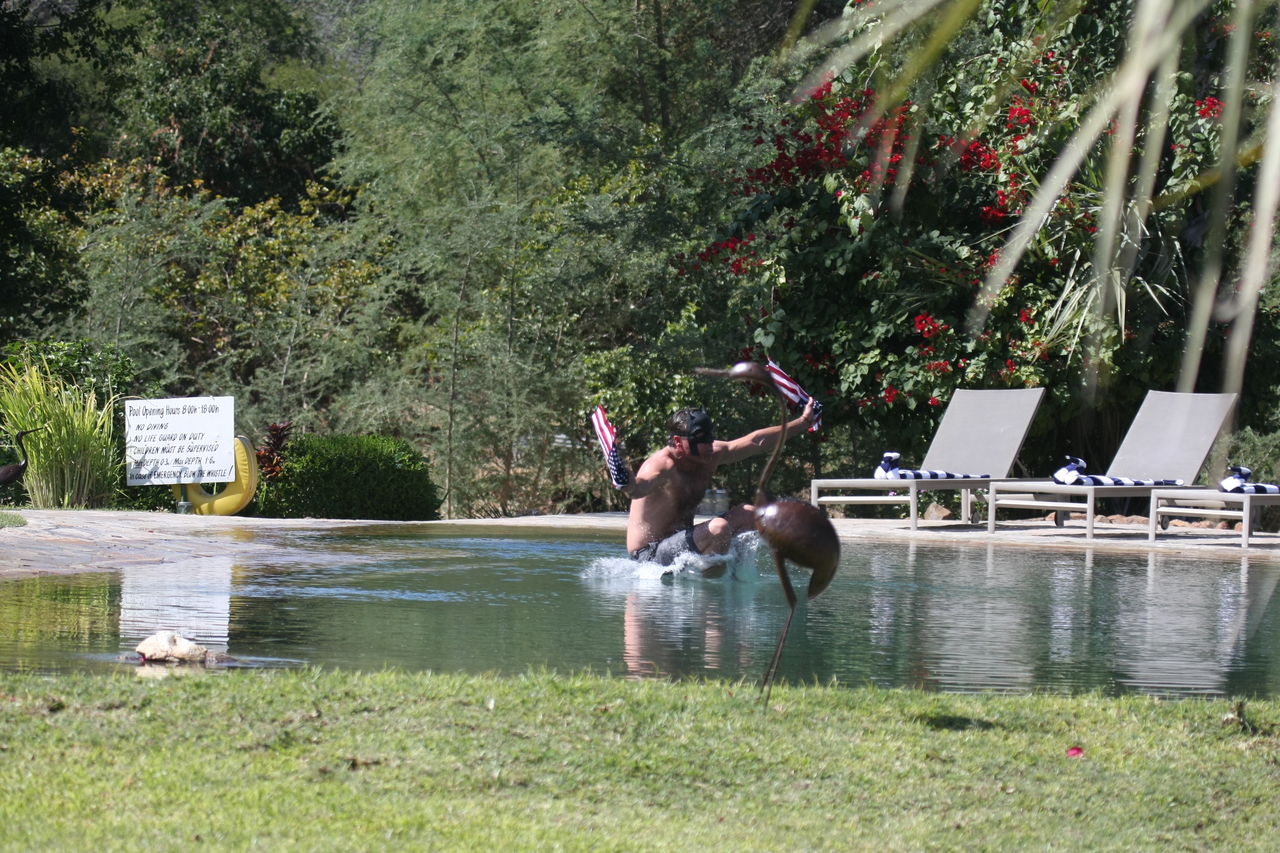 [33037] 2016_07_04_07_07_54_Africa_Canon_EOS_40D_IMG__06031.jpg