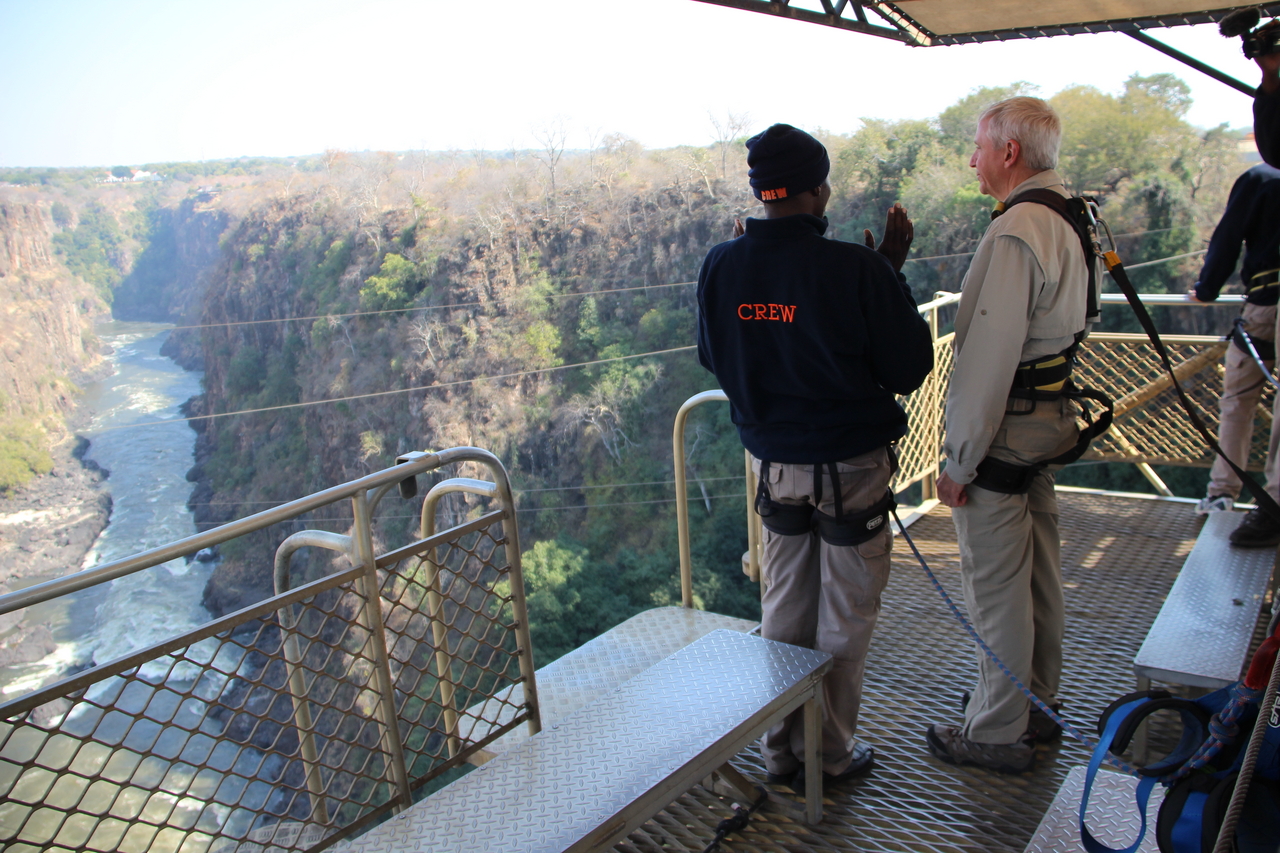 [32153] 2016_07_03_11_11_14_Africa_Canon_EOS_600D_IMG_4102_00009.jpg